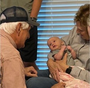 Meet your Posher, Alananddenna